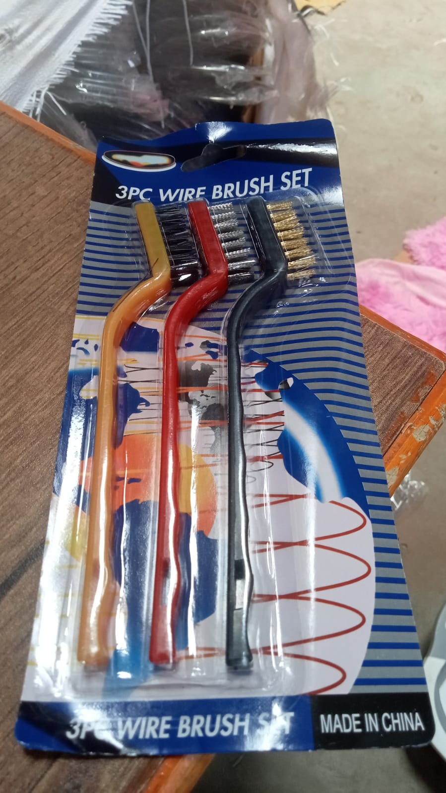 Wire brush set with nylon, brass, and stainless steel Wire brush set with nylon, brass, and stainless steel